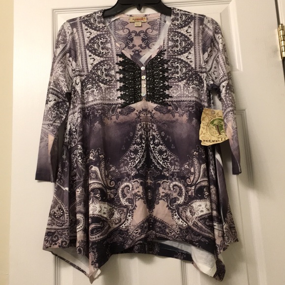 NWT One World Cream/ Black Women Tops - Picture 4 of 8